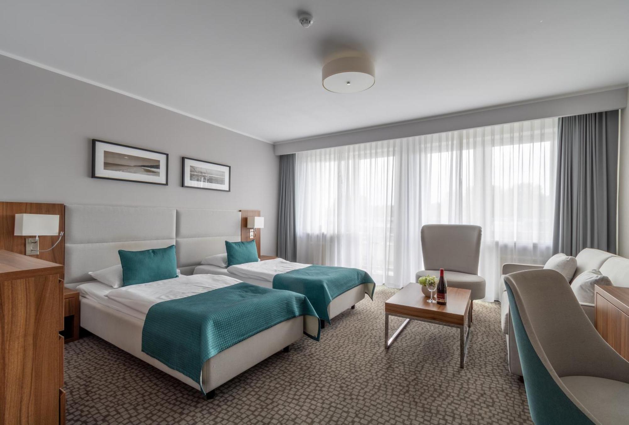 Hotel Wolin เมียนซิดดรอแย ภายนอก รูปภาพ