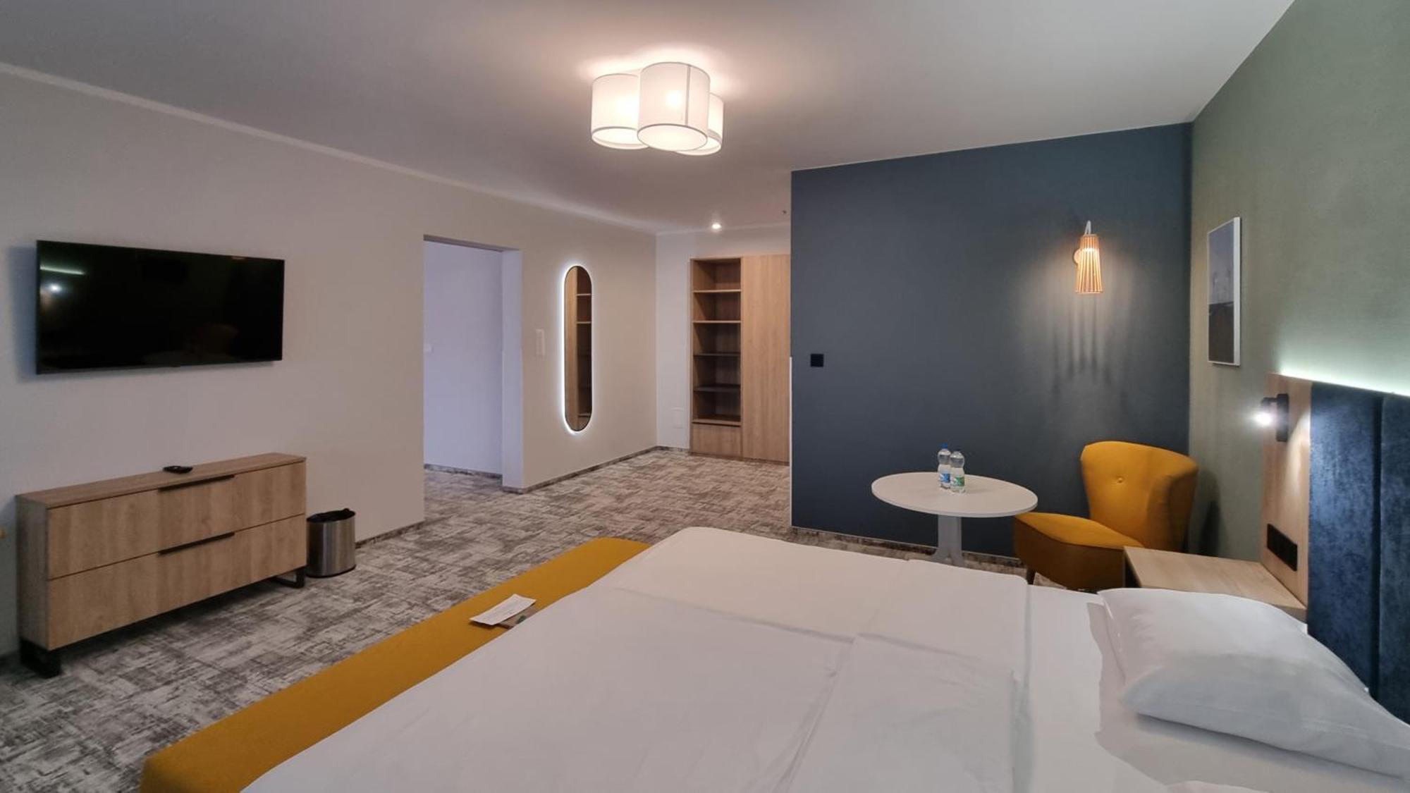 Hotel Wolin เมียนซิดดรอแย ภายนอก รูปภาพ