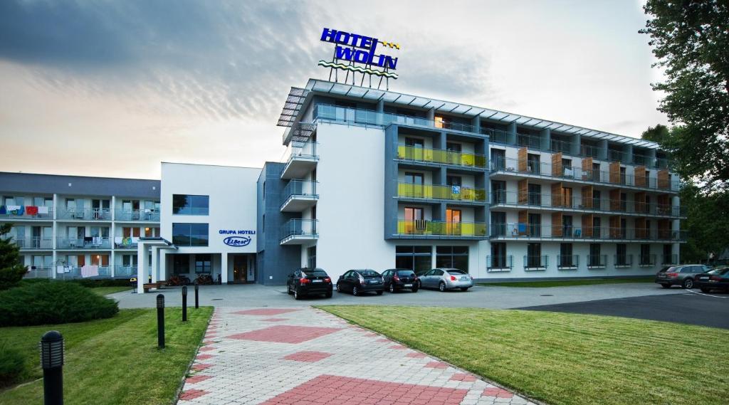 Hotel Wolin เมียนซิดดรอแย ภายนอก รูปภาพ